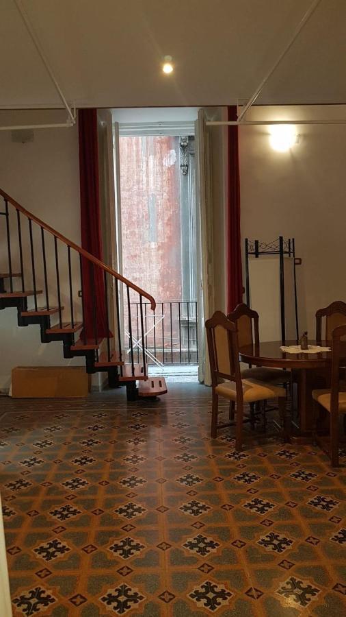 Indipendent Apartment Naples Extérieur photo